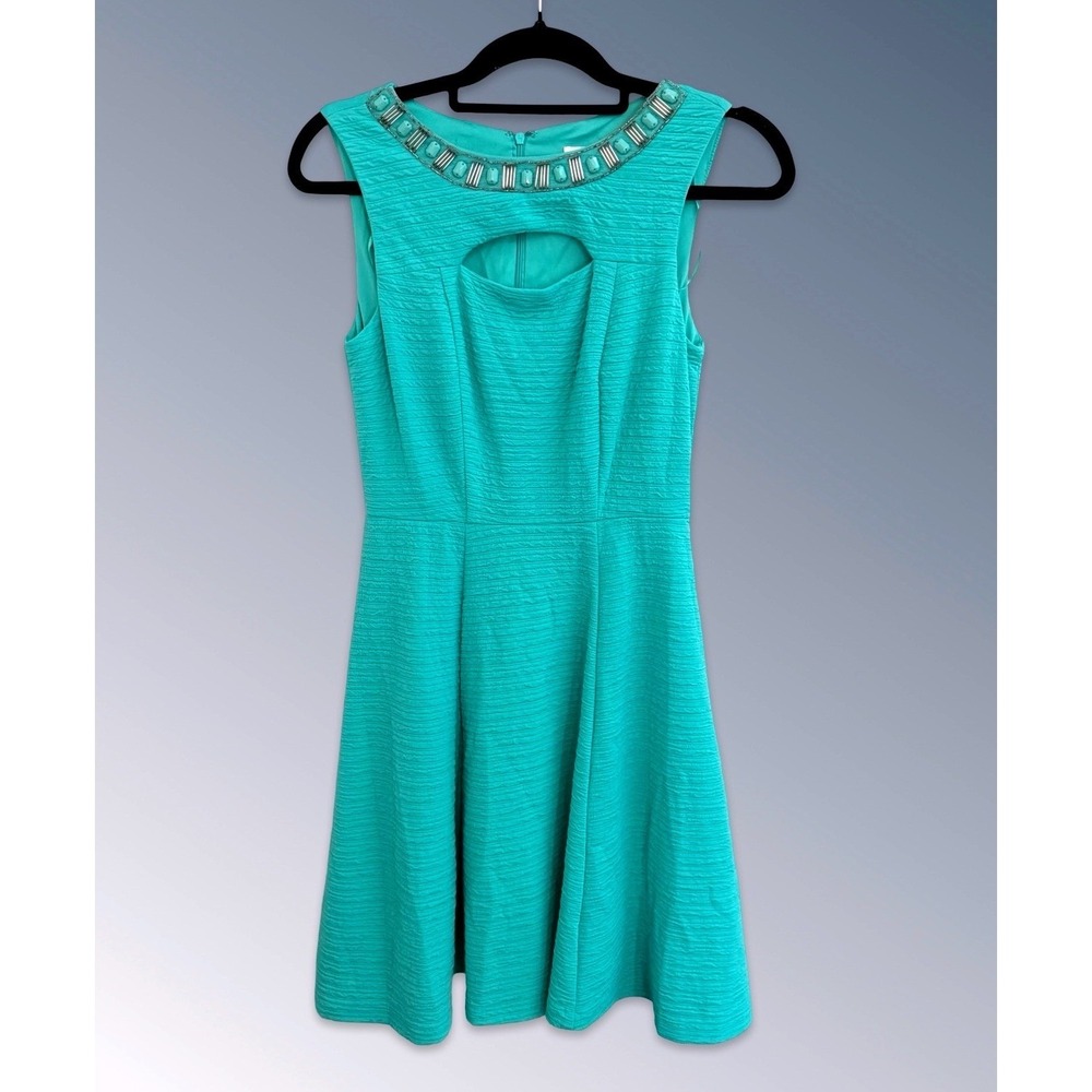 Studio One New York Mint Green Beaded Keyhole Fit and Flare Dress 90232 Size 4